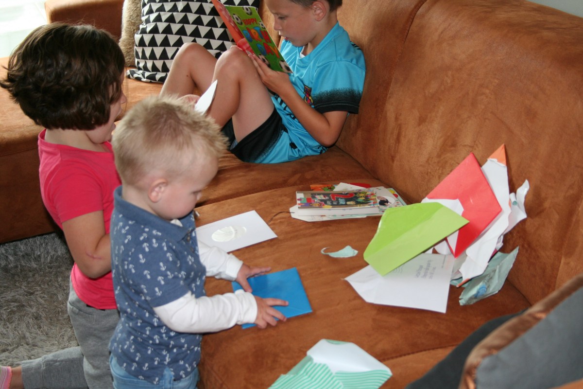 Kaarten open maken en (voor)lezen